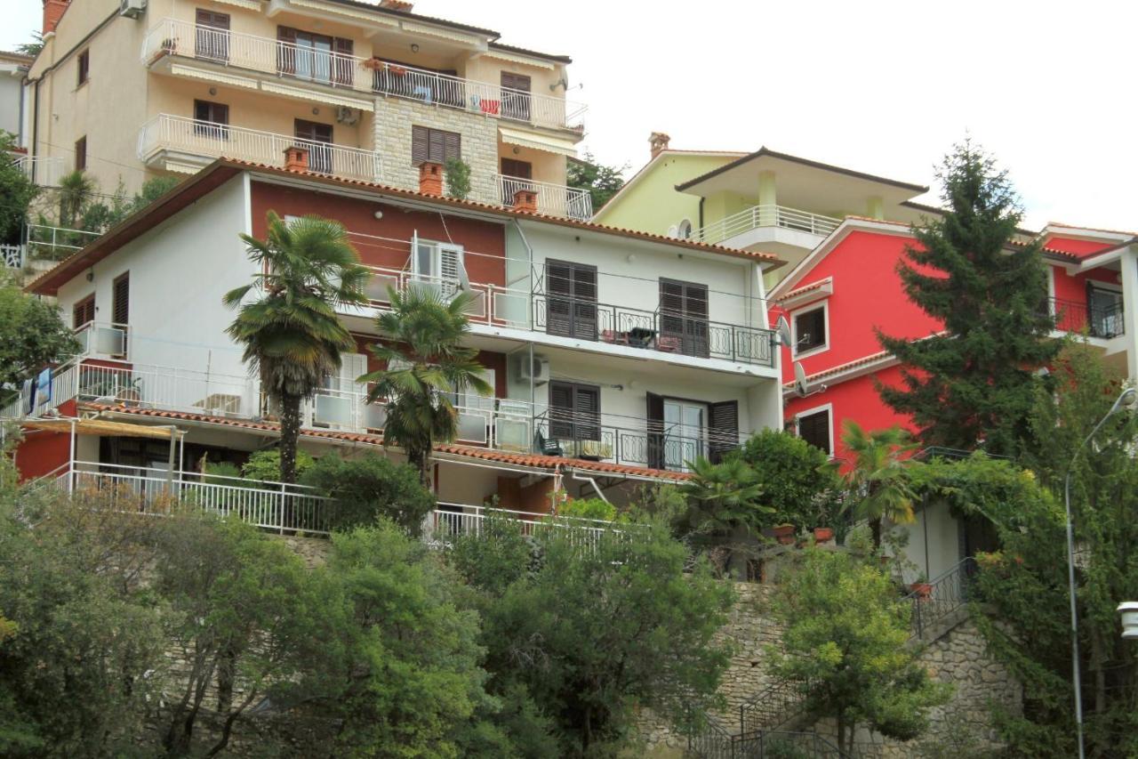 Apartments With Wifi Rabac, Labin - 7472 Luaran gambar